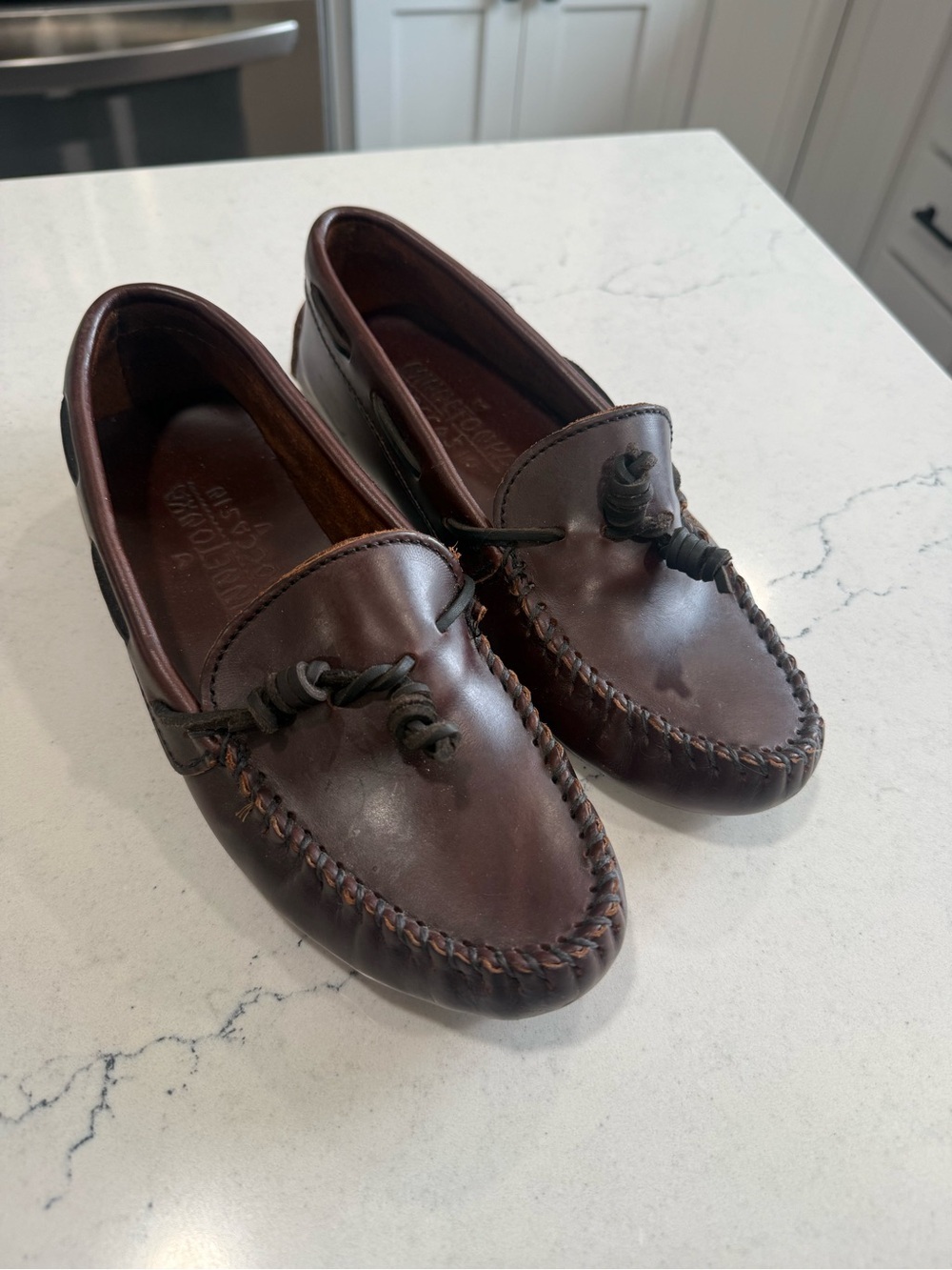 Minnetonka Brown Leather Tassel Slip-On Loafers Round Toe US 6 D